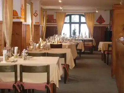Danis - 6