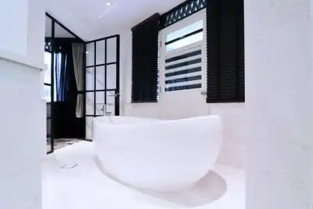 NuVe Urbane - 82