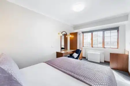 Adelaide Inn - 62