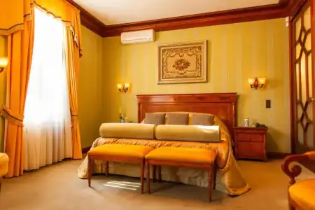 TB Palace & Spa - 44