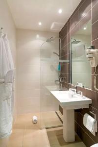 Best Western Plus Brice Garden - 125