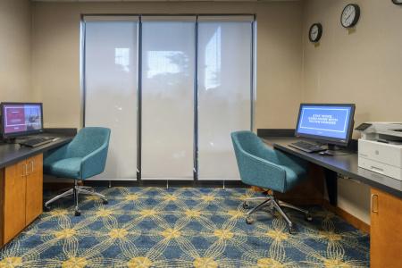 Hampton Inn Wilmington - University Area/Smith Creek Station - 2