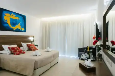 Theo Sunset Bay - 40