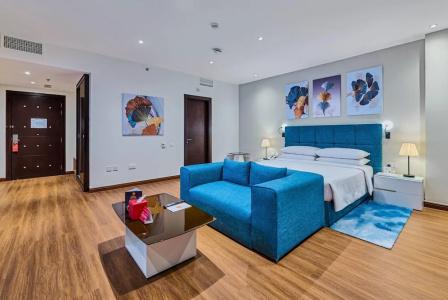 Ramada & Suites by Wyndham Dubai JBR - 33