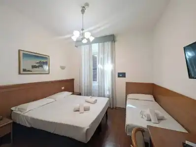 Ventura Rome - 26