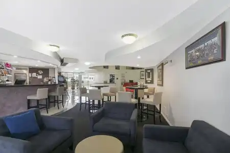 The Wellington Apartment - 15