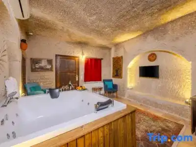 Sunset Cave - 171