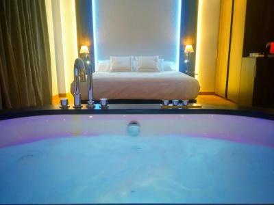 MB Boutique - Adult Recommended - - 78