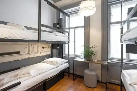 Sophie's Hostel - 90