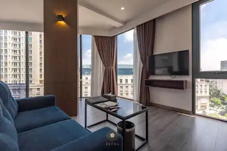 Reyna Hanoi - 107
