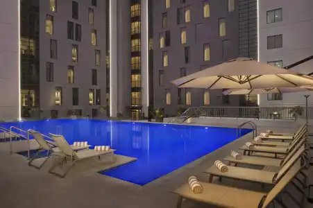 Hampton by Hilton Dubai Airport - 18