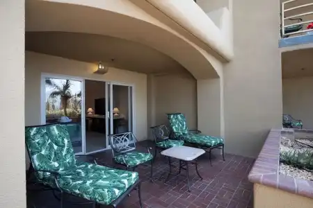 Pacific Terrace - 101