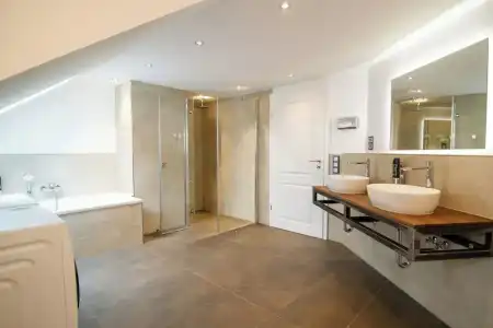Schiefer Suite & Apartments - 76