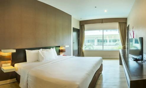 Qiu Hotel Bangkok - BTS On Nut Station - 44