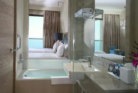 Hilton Dead Sea Resort & Spa - 45