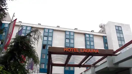 Laguna - 0