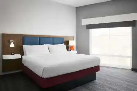 Hampton Inn & Suites Charlotte Steele Creek - 82