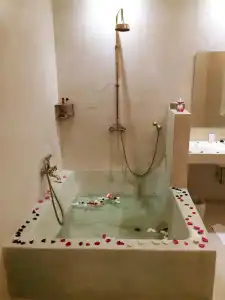 Riad Azahar - 91