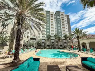 The Point & Suites Orlando - 48