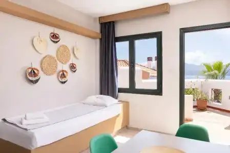 Nisea Samos - 106