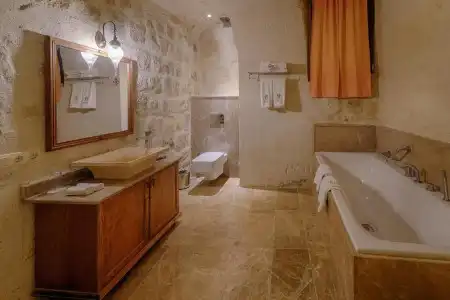 Taru Cave Suites - 69