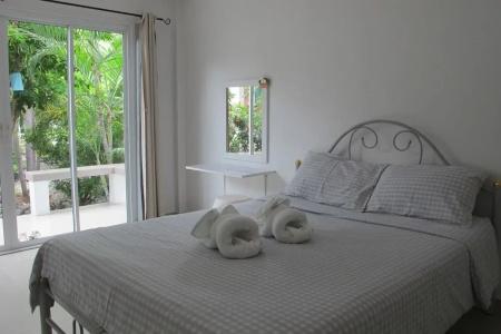 Charlie's Bungalow - 25
