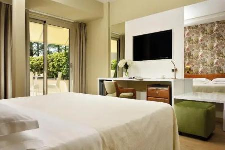 Continental Wellness & Spa - 104