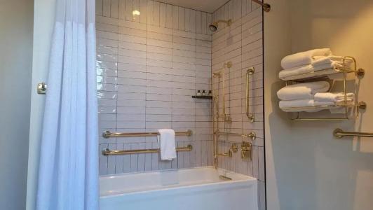 Clayton and Members Club - 46