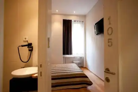 Hostal Bcn 46 - 21
