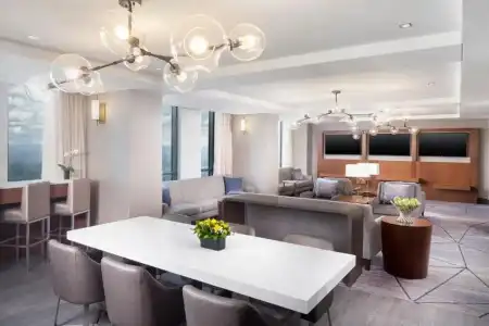 DoubleTree by Hilton Rochester Mayo Clinic Area - 96