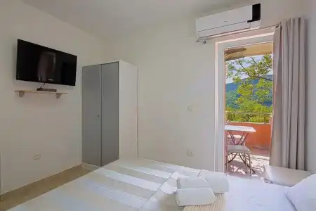Vila Ivanovic - 91