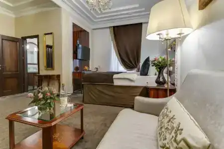 Sadovnicheskaya City Center - 82