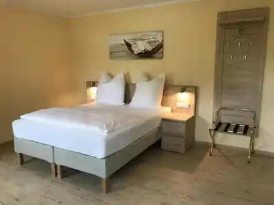Select Suites & Aparts - 34