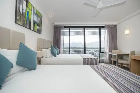 Rydges Esplanade Resort Cairns - 43