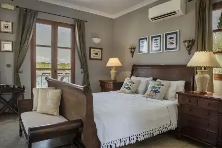 Faros Suites - 67
