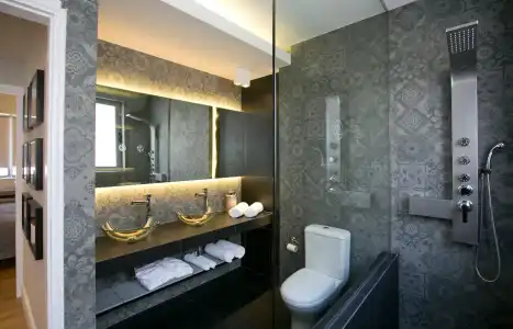 47 Luxury Suites - 105