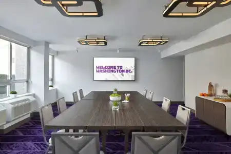 YOTEL Washington DC - 12