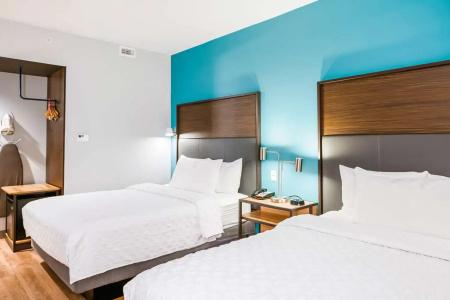 Tru By Hilton Midland - 69