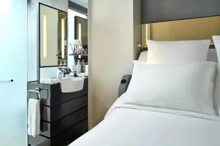 Yotel Singapore Orchard Road - 57