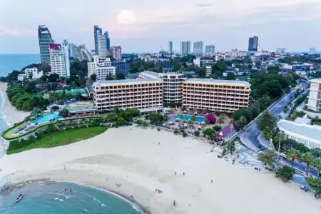 Dusit Thani - SHA Extra Plus - 32