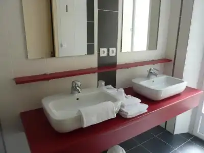 Hôtel de la Vallée - 52