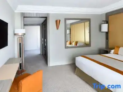 M Village Long Bien - 108