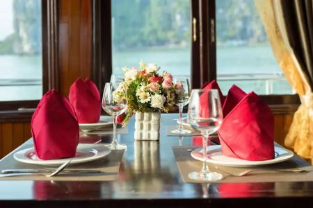 Cozy Bay Cruise Ha Long - 5