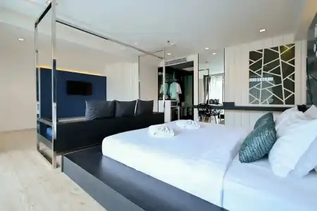 @T Boutique - 104