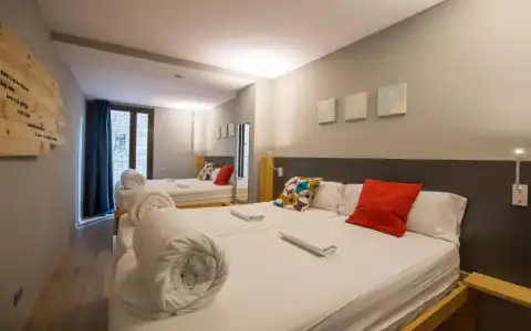 Yeah Barcelona Hostel - 55