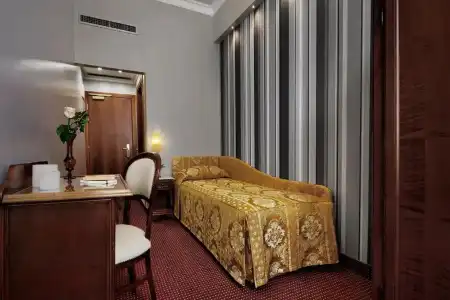 Pausania - 56