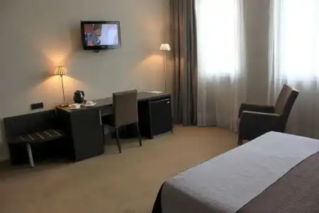Tana-Boutique Hôtel - 4