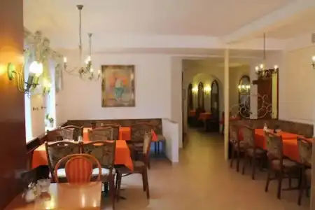 & Café Göller - 25