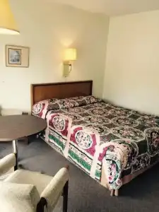Town N Country Motor Inn - 41