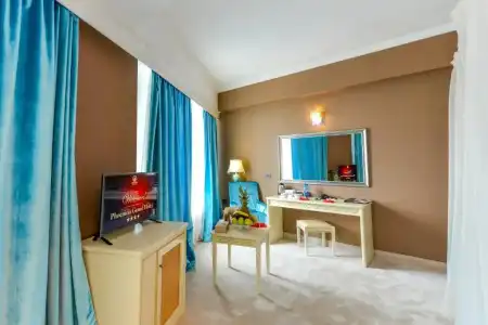 Phoenicia Grand - 39